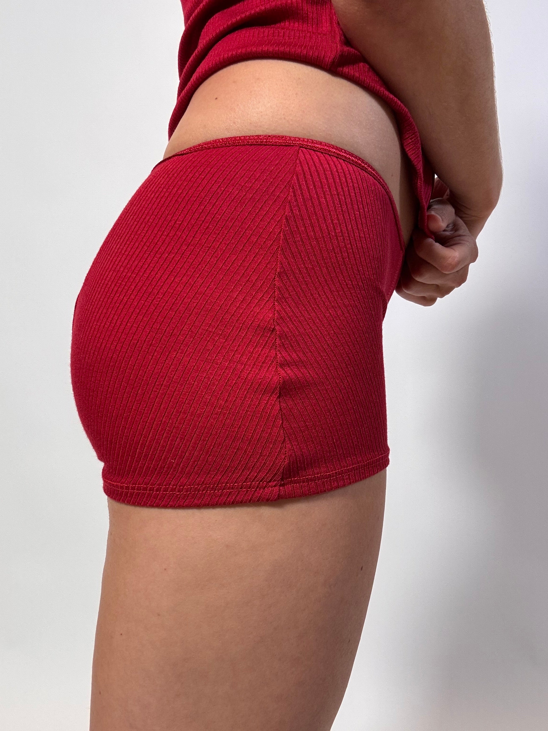 ScarletBoxerDetailShot